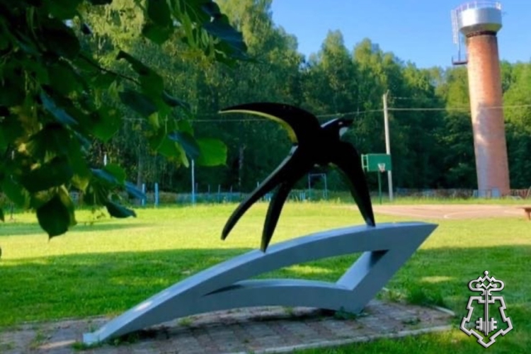 Сотрудники вневедомственной охраны обеспечивают безопасность в детском лагере