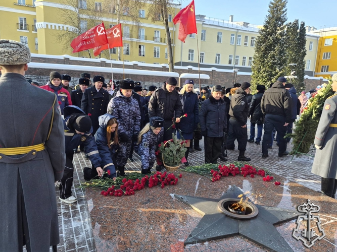 В СМОЛЕНСКЕ РОСГВАРДЕЙЦЫ ПРИНЯЛИ УЧАСТИЕ В МИТИНГЕ, ПОСВЯЩЕННОМ ДНЮ ЗАЩИТНИКА ОТЕЧЕСТВА