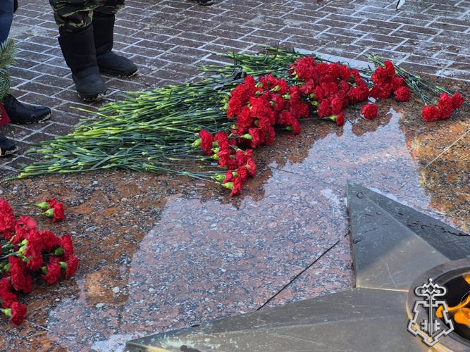 В СМОЛЕНСКЕ РОСГВАРДЕЙЦЫ ПРИНЯЛИ УЧАСТИЕ В МИТИНГЕ, ПОСВЯЩЕННОМ ДНЮ ЗАЩИТНИКА ОТЕЧЕСТВА