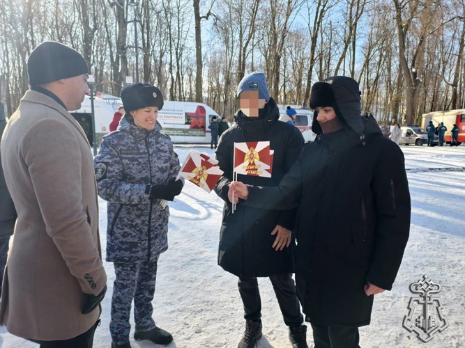 В ДЕНЬ ЗАЩИТНИКА ОТЕЧЕСТВА СМОЛЕНСКИЕ РОСГВАРДЕЙЦЫ ПРИНЯЛИ УЧАСТИЕ В ПРАЗДНИЧНОМ ФЕСТИВАЛЕ