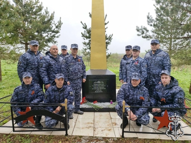 СОТРУДНИКИ ВНЕВЕДОМСТВЕННОЙ ОХРАНЫ ПРОВЕЛИ МЕРОПРИЯТИЯ ПО БЛАГОУСТРОЙСТВУ ТЕРРИТОРИИ ПАМЯТНИКА